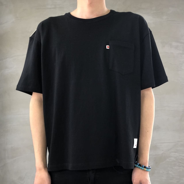 BIG T-SHIRT / BLACK