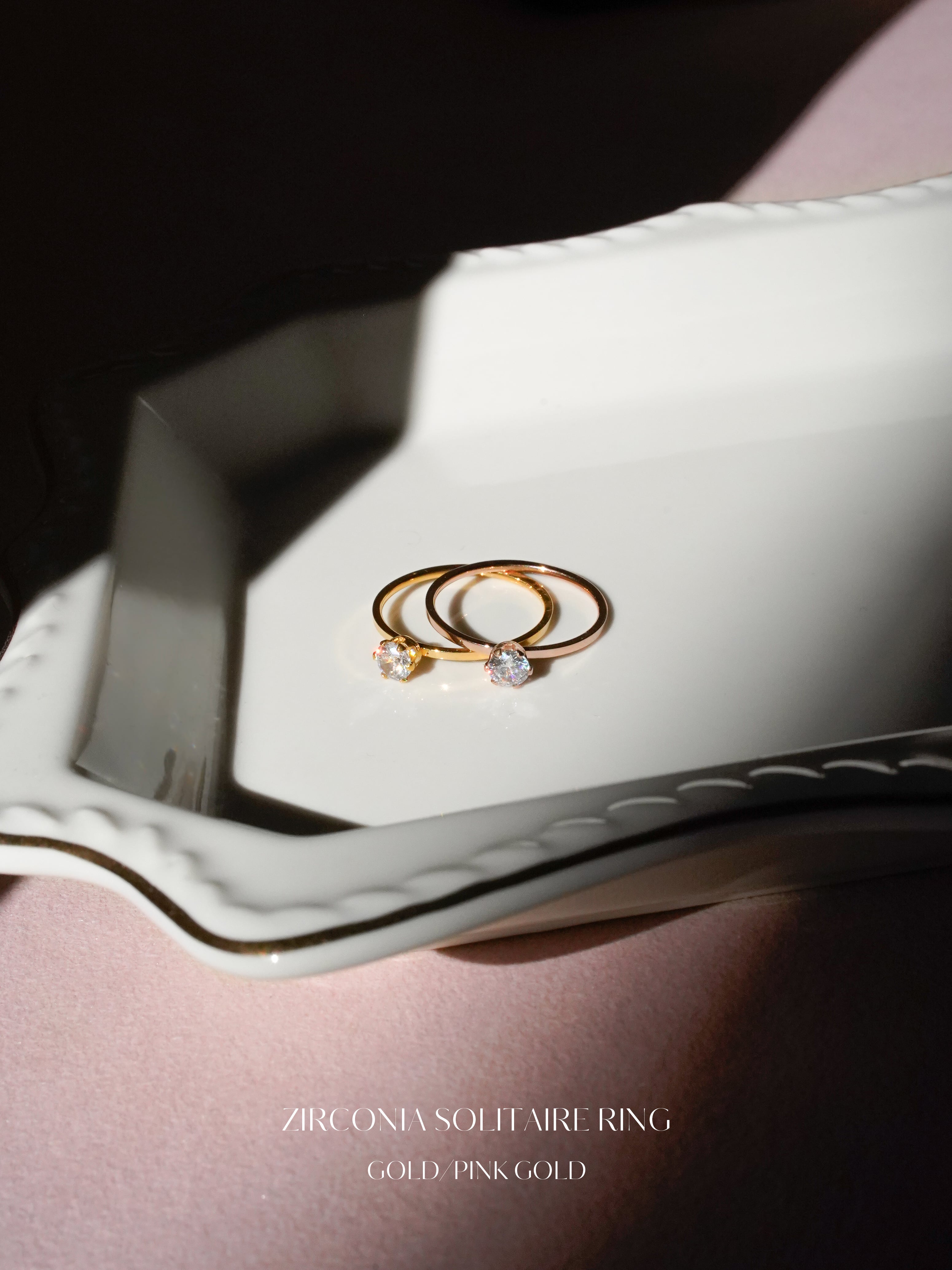 Zirconia solitaire ring