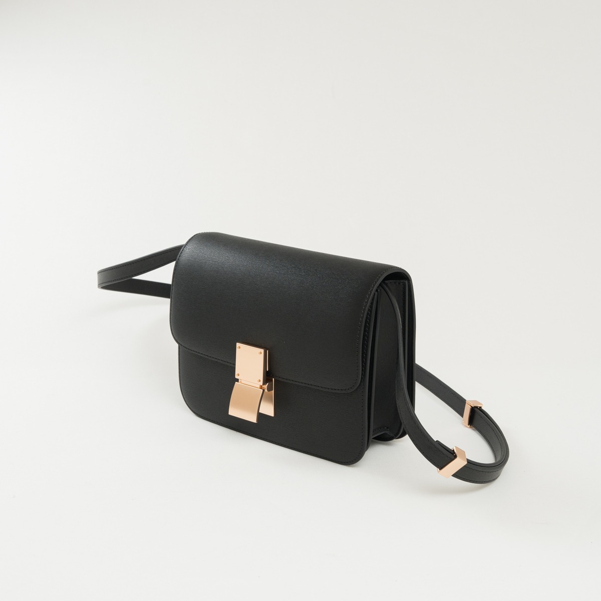 Square leather black bag【スクエアレザーバッグ ブラック】 | so4store