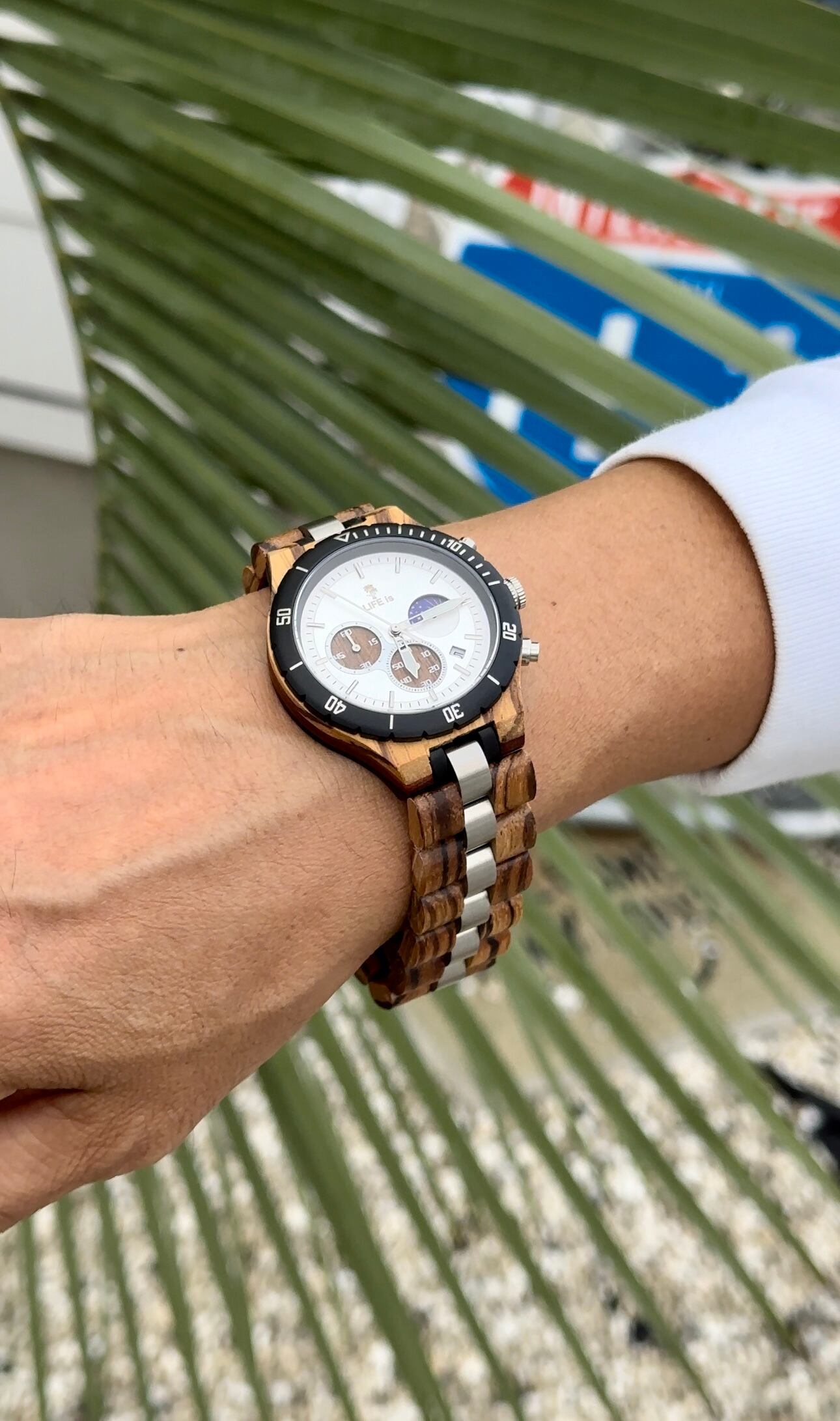 LIFE is 7th anniversary 木製時計 chronograph ￥29,800