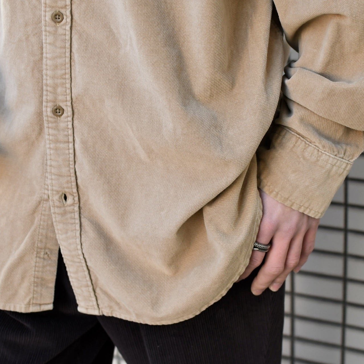 GAP double pocket velour shirt