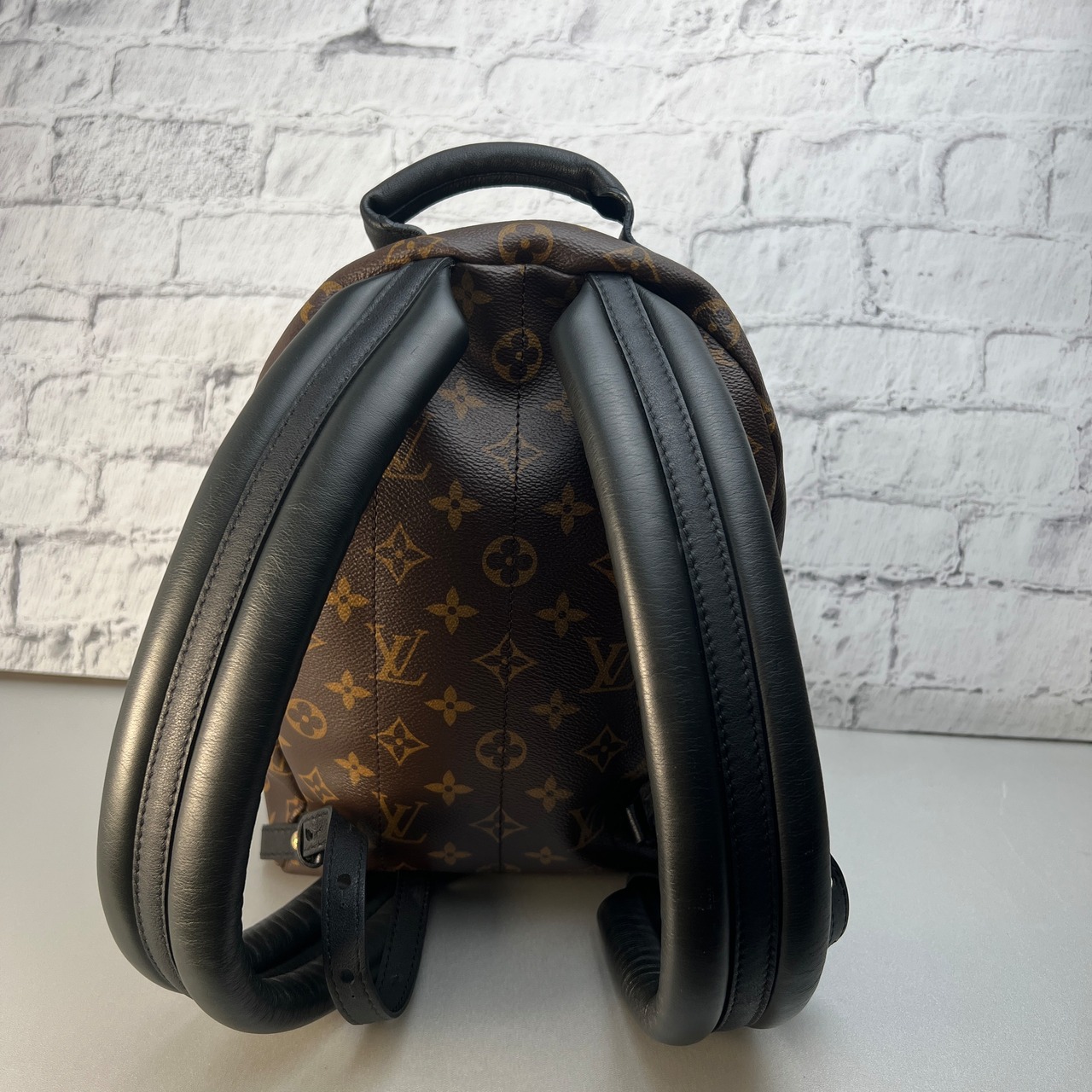 LOUIS VUITTON ルイヴィトン  モノグラム レザー バックパック・リュック ブラウン A-9825