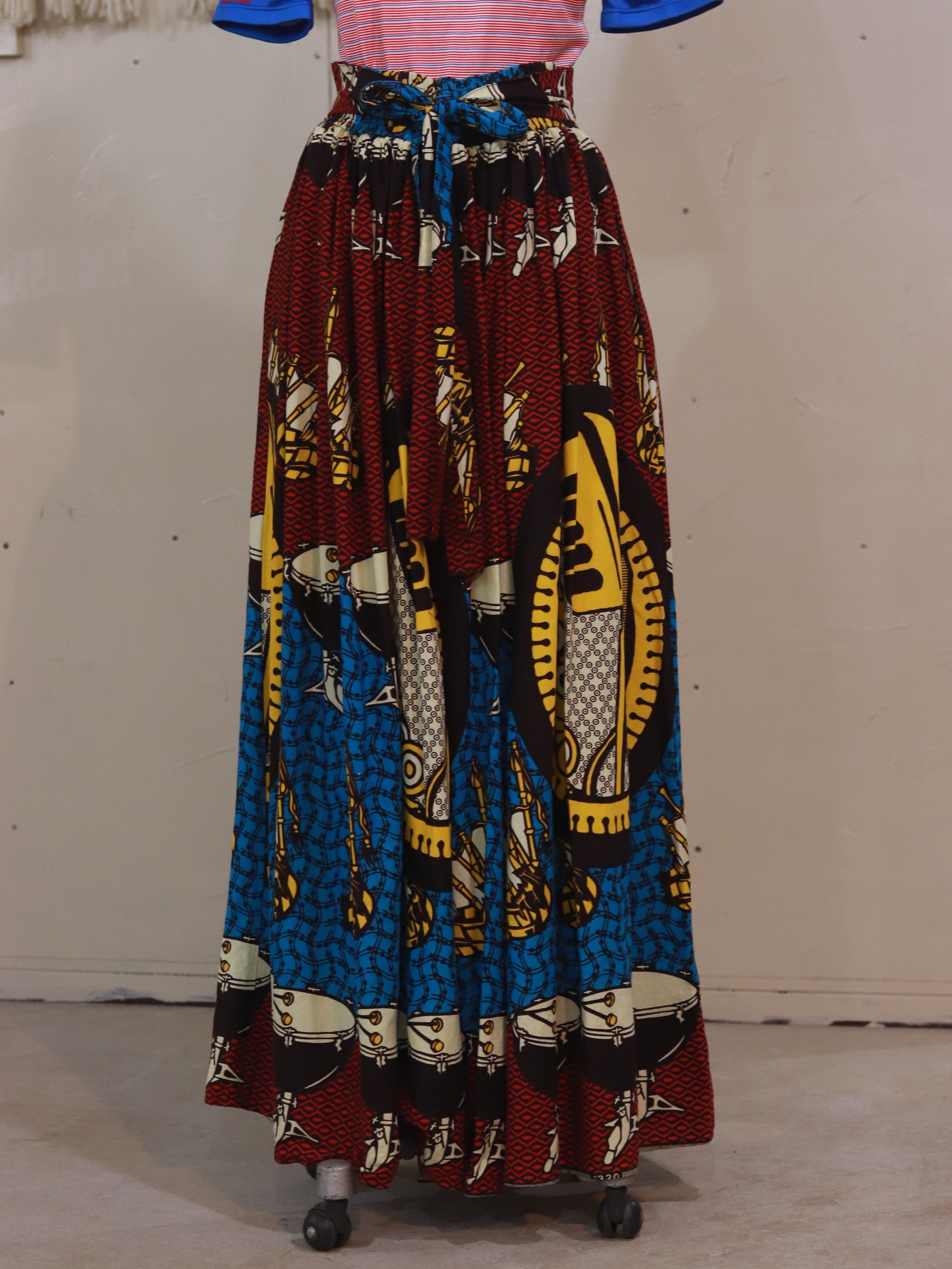 BATIK VOLUME SKIRT