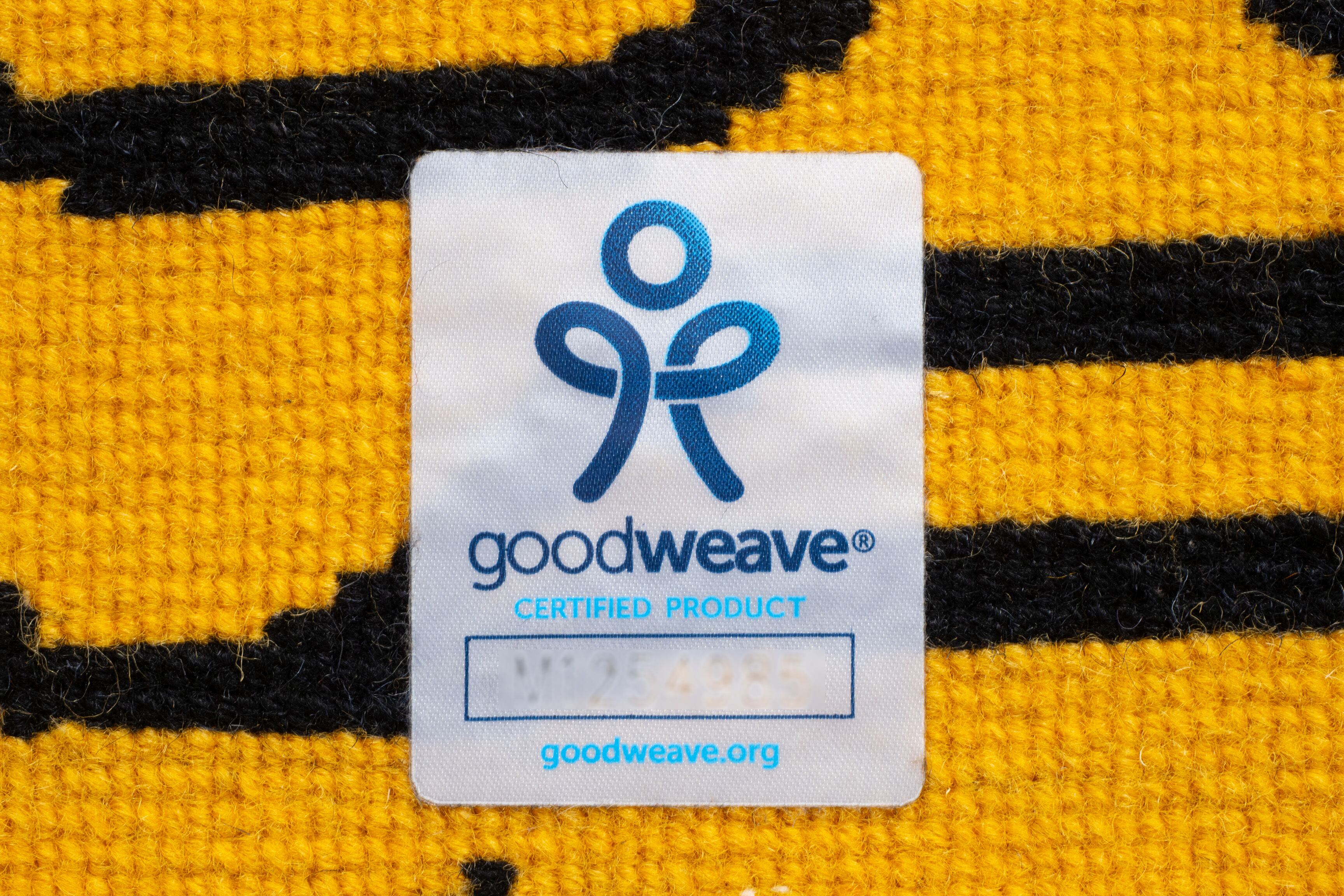 Tibetan Tiger Rug 《Lサイズ•ウール・オリジナル3・シグネチャー