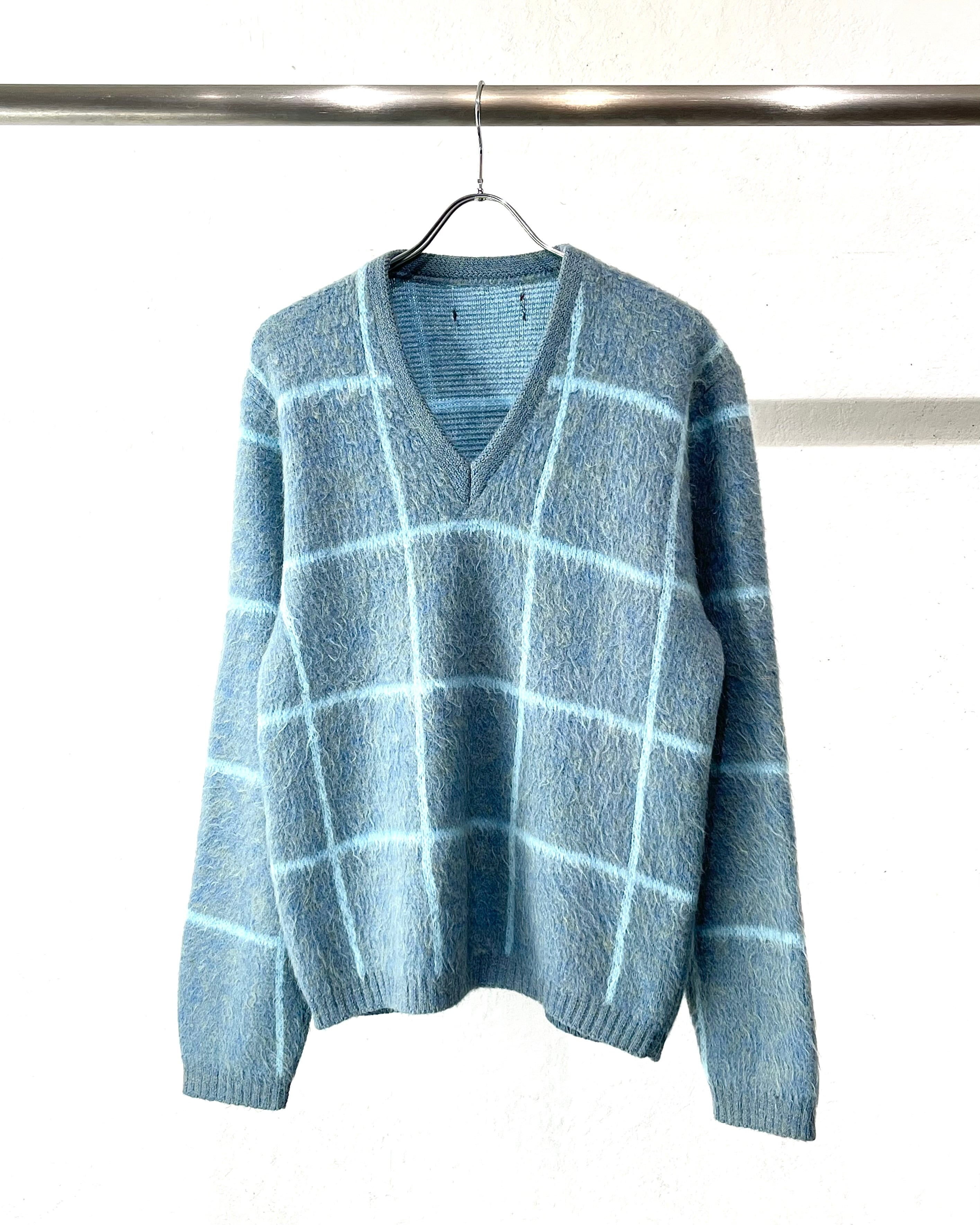 ~70s Unknown V-Neck Mohair Knit