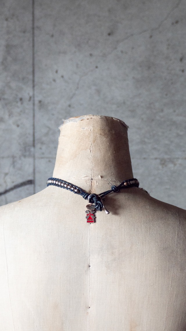 "Lizas" used leather string beads necklace