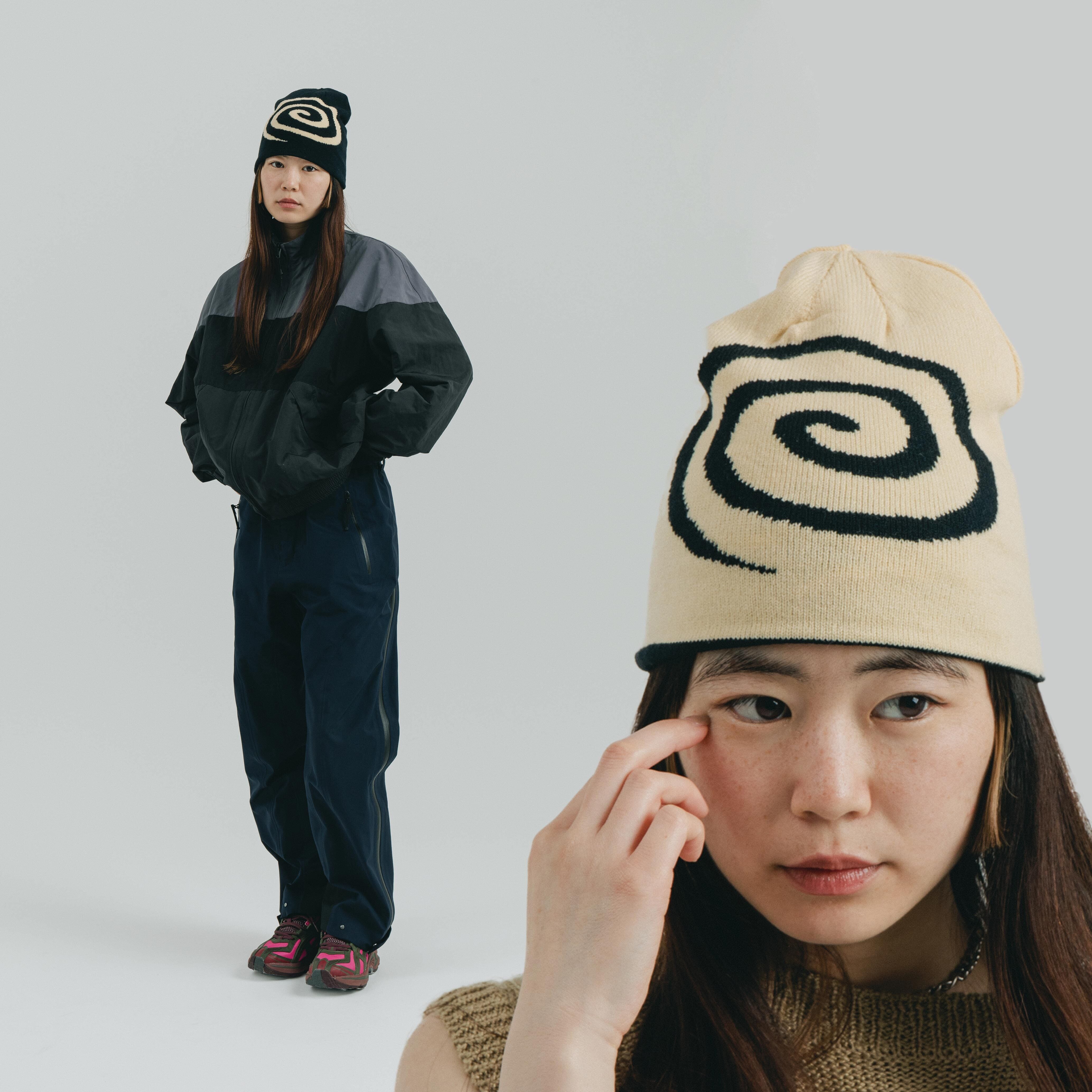GuruGuru Embroidery beanie グルグルビーニー