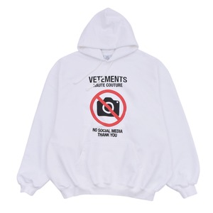 【VETEMENTS】NO SOCIAL MEDIA COUTURE HOODIE(WHITE)