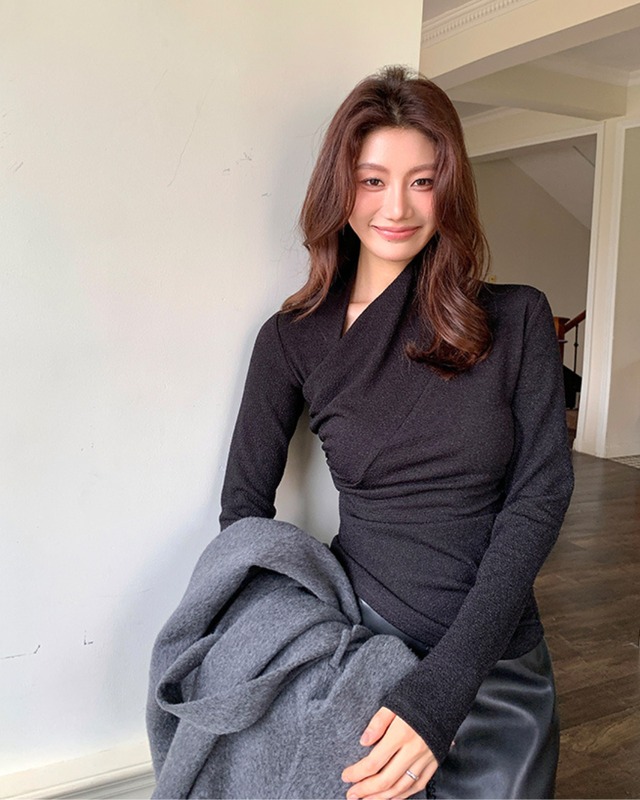 クロスギャザートップス　A25210