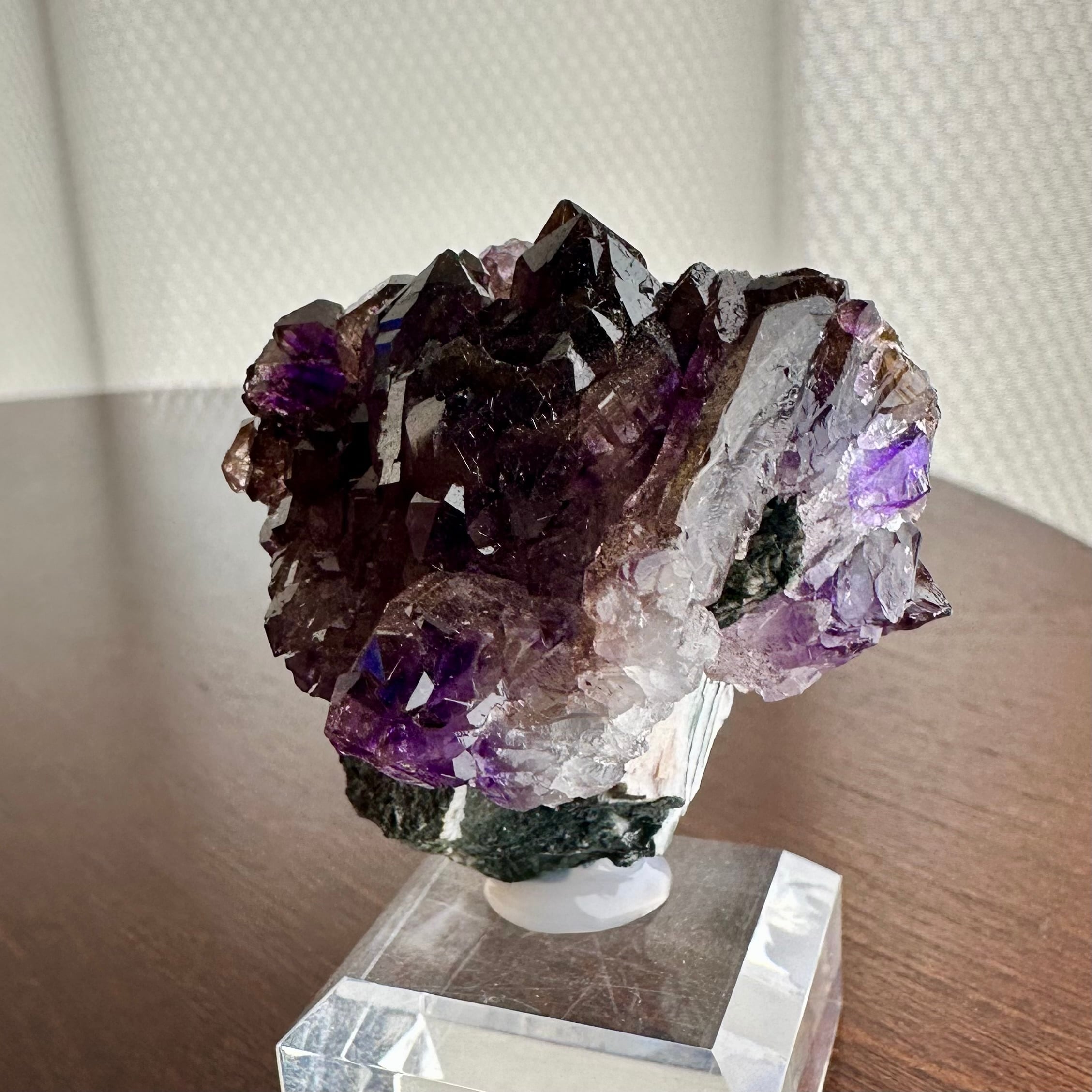 アフガニスタン バーミアン産 新産出アメジストポイント02 アメシスト【Amethyst】インド産 | PEANUTS MINERALS
