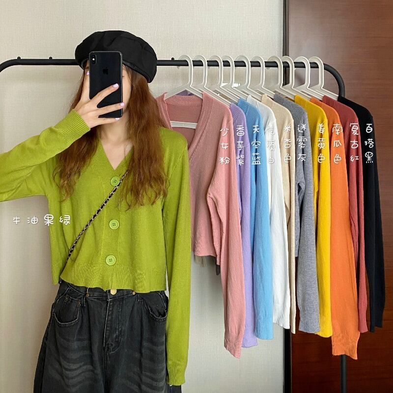 黒のVネックニットスモールカーディガンレディース秋ルーズ長袖セータージャケット2020新作クロップドトップ ブラックストロベリース18630273067