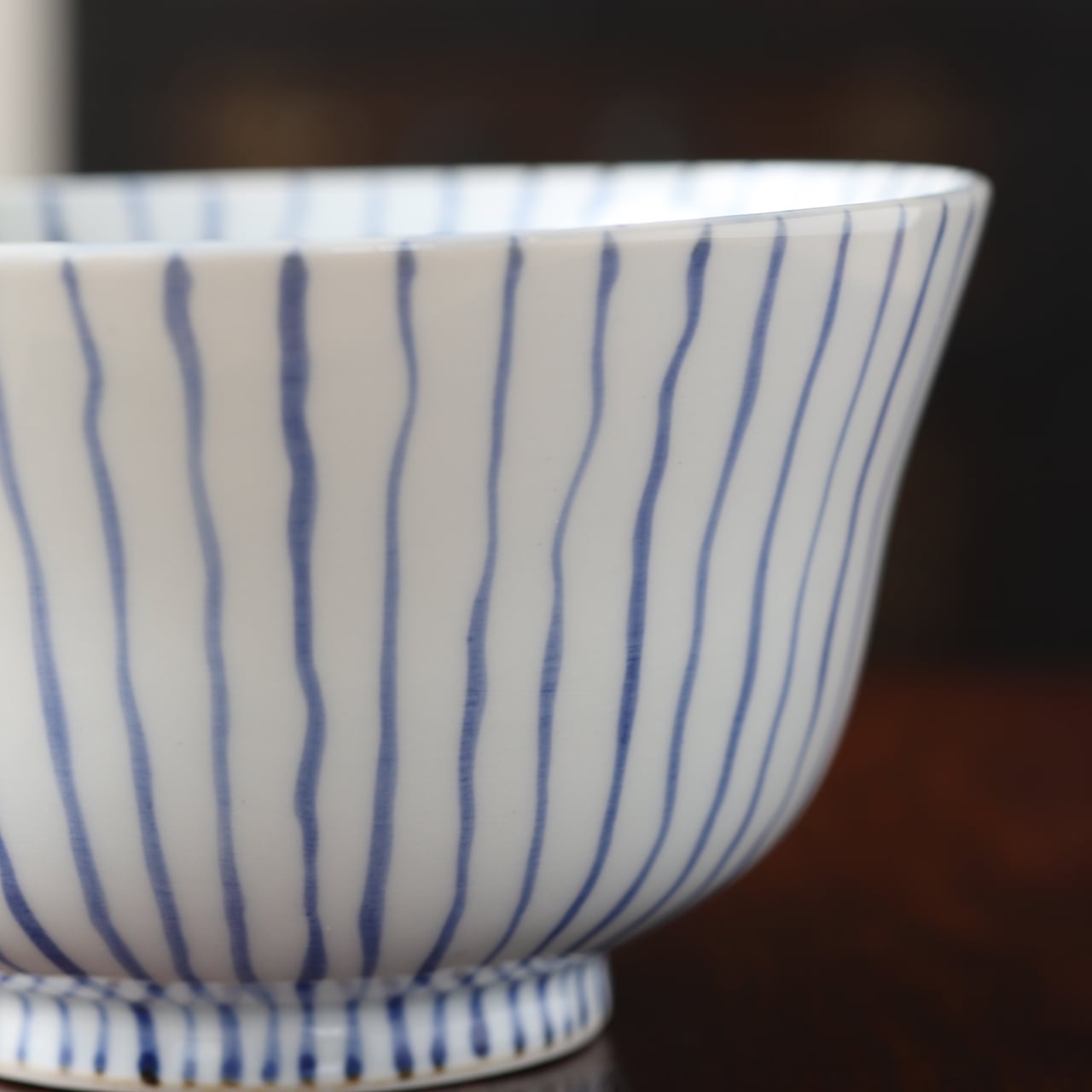 井手國博 ｜ 杵型丼 和格子 ｜ 与志郎窯・有田 | にっこう生活館