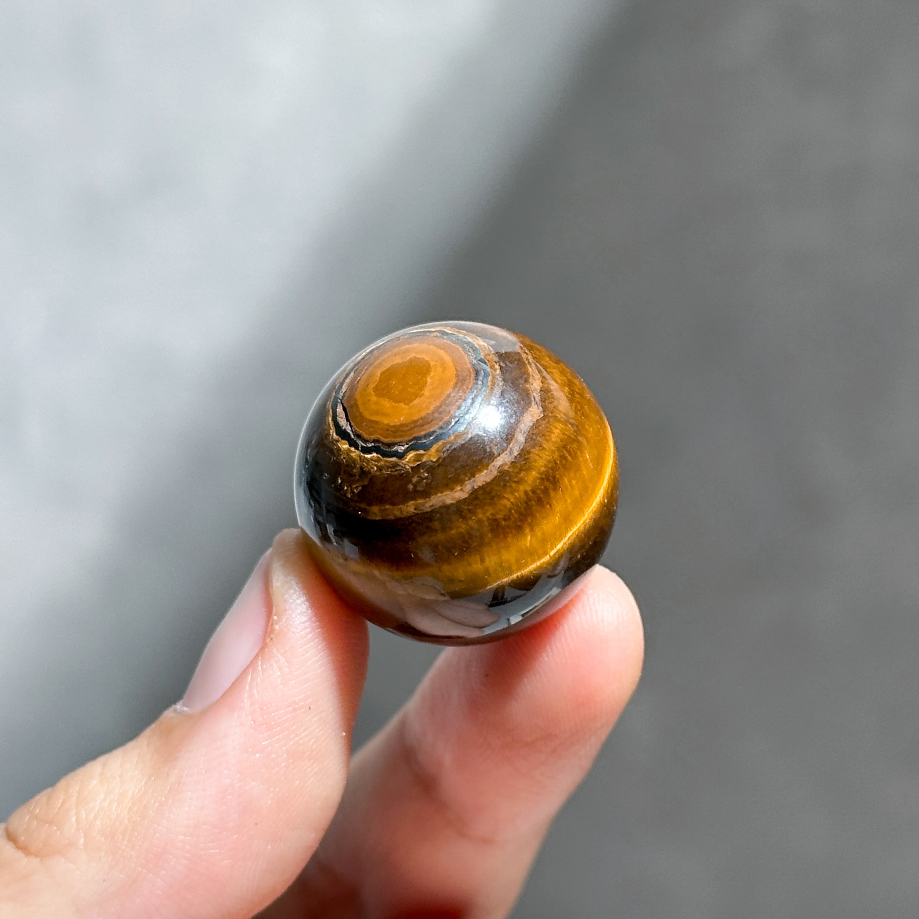 タイガーアイ スフィア（丸玉）33◇ Tiger's eye ◇天然石・鉱物