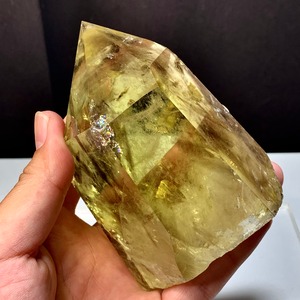 no4.ファントムスモーキーシトリン ポイント