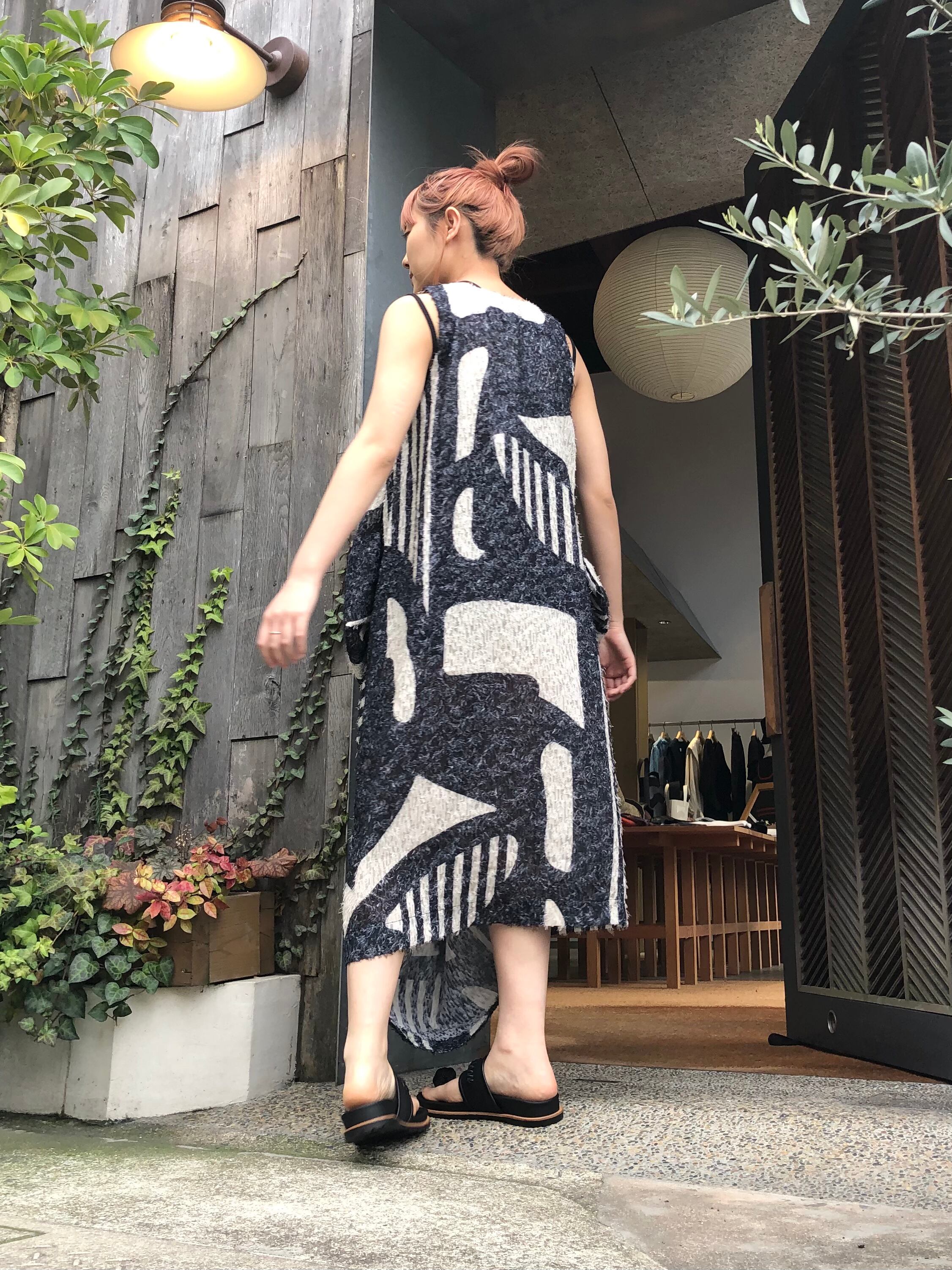 21SS】HENRIK VIBSKOV ヘンリックヴィブスコフ / FLOW DRESS - BLACK