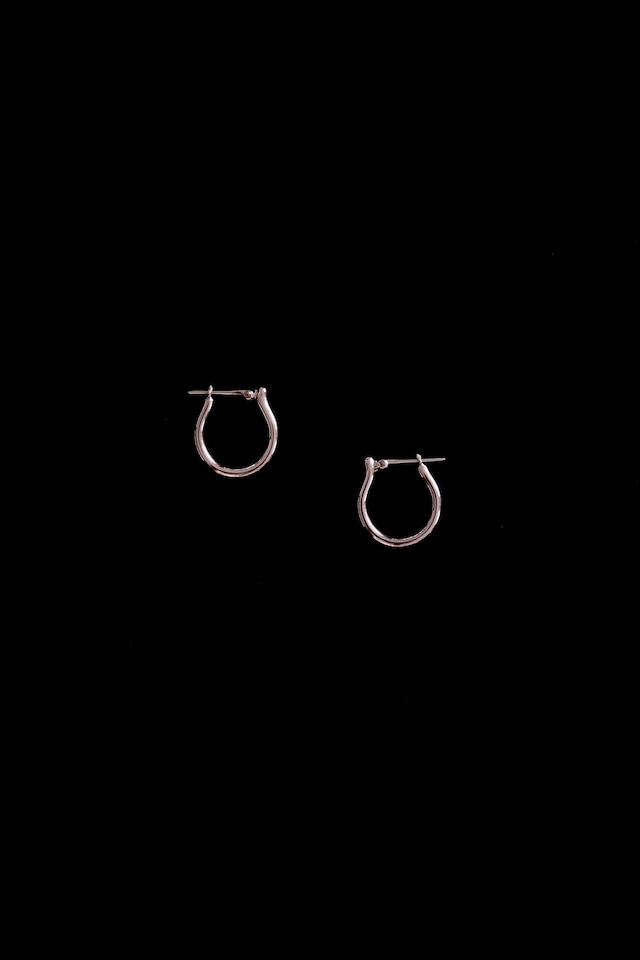 HORSE SHOE PIERCE