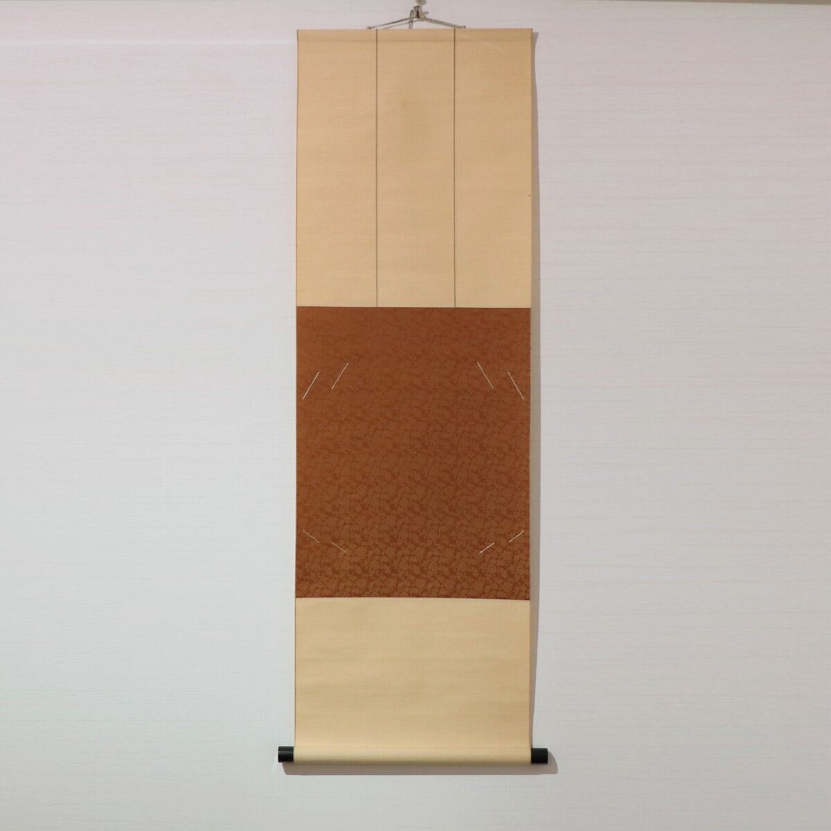 掛け軸 色紙掛 葛布 茶室　未使用45×120cm 檀紐 茶掛・掛軸・色紙掛け・No.200926-174・梱包サイズ80 | リサイクル