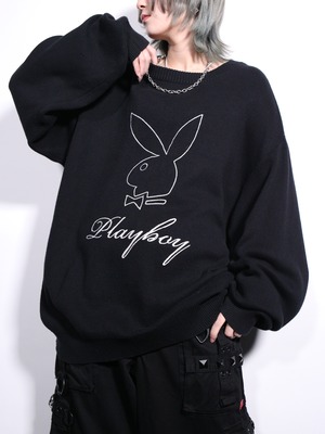 “PLAYBOY” embroidery design black knit