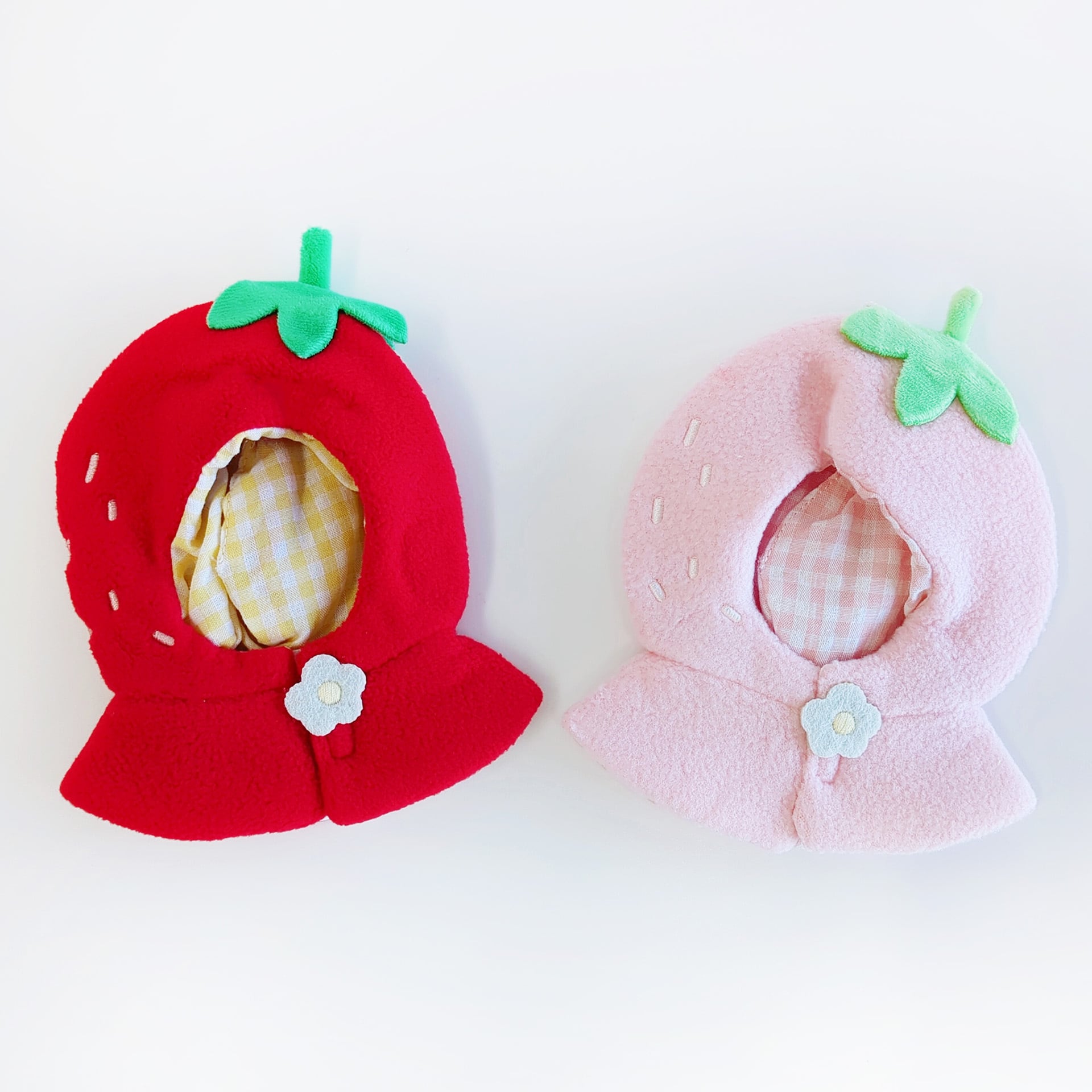 【お洋服のみ】初期ピカチュウ用 うさ耳帽子 いちごのワンピース 1230【10cm】いちごケープ | Little Closet │ ぬい服・ぬい活の通販