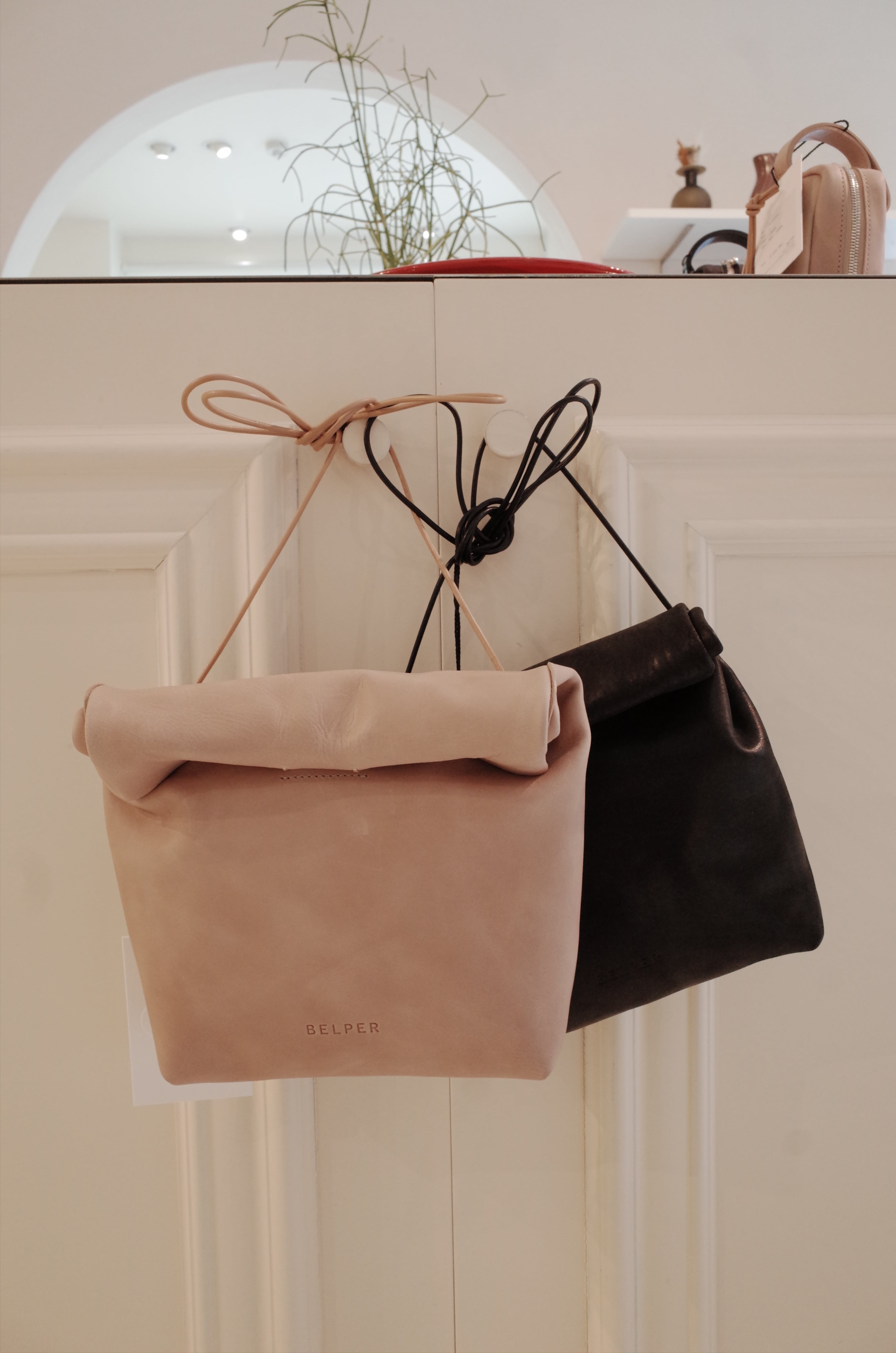 BELPER ベルパー WALK AROUND BAG ショルダー 温 バッグ 革