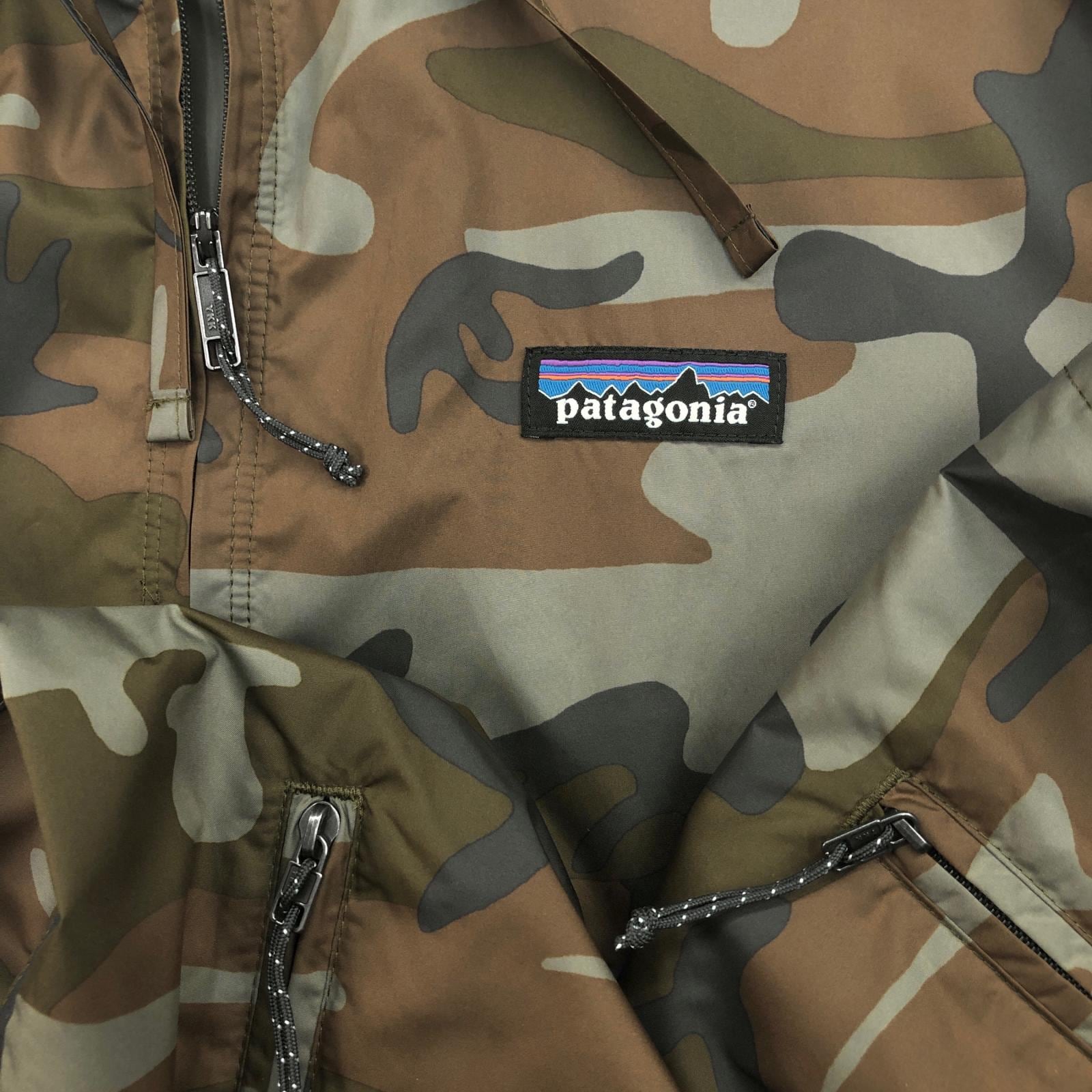 2016 patagonia ナイロン 迷彩 PATAGONIA パタゴニア LIGHT & VARIABLE HOODY ナイロンパーカー FCMH