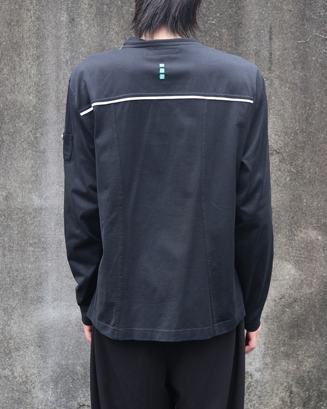 Zip design front print polo