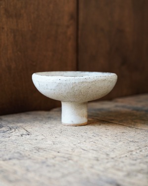 高台皿 / 菊地亨