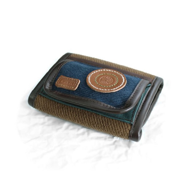 財布：Hemp cotton three-fold wallet |モカ ブラウン × ネイビー