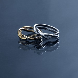entwined curvaceous design ring [ducube kans] / Y2207HKR414
