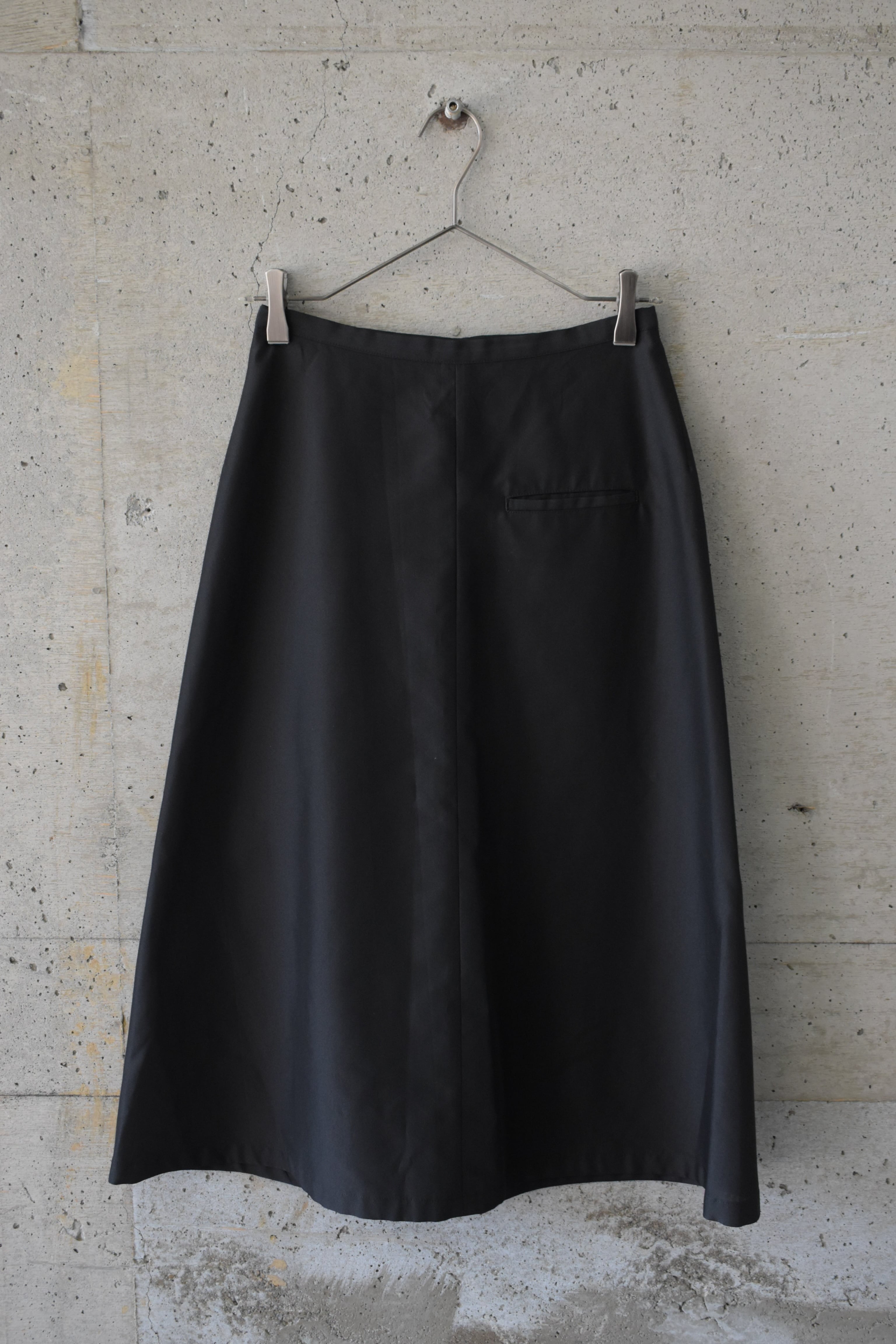 Black crisp A-line skirt