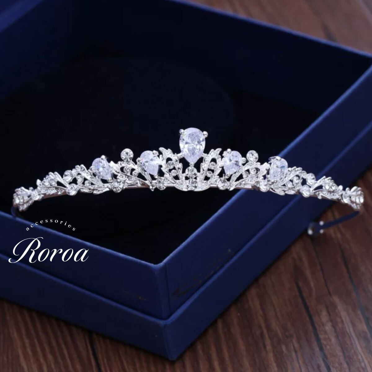 ティアラ ブライダルヘッドドレス (TC011) | Roroa