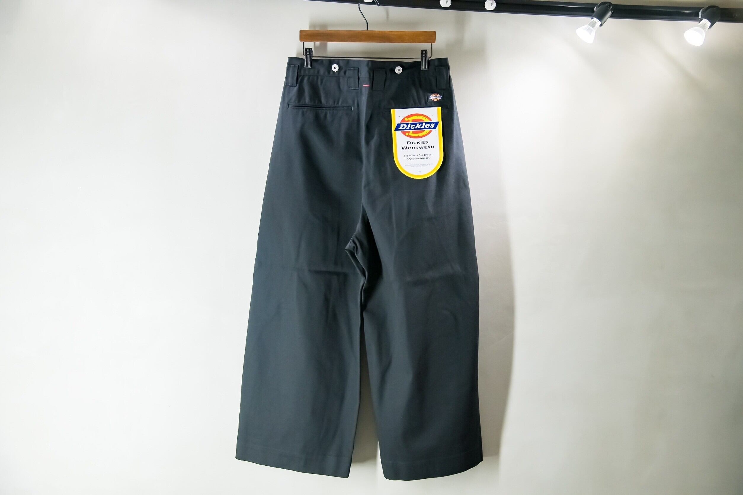SHINYAKOZUKA × Dickies バギーパンツ 写真4/23｜シンヤコヅカ×ディッキーズ、デニム仕様の「バギー