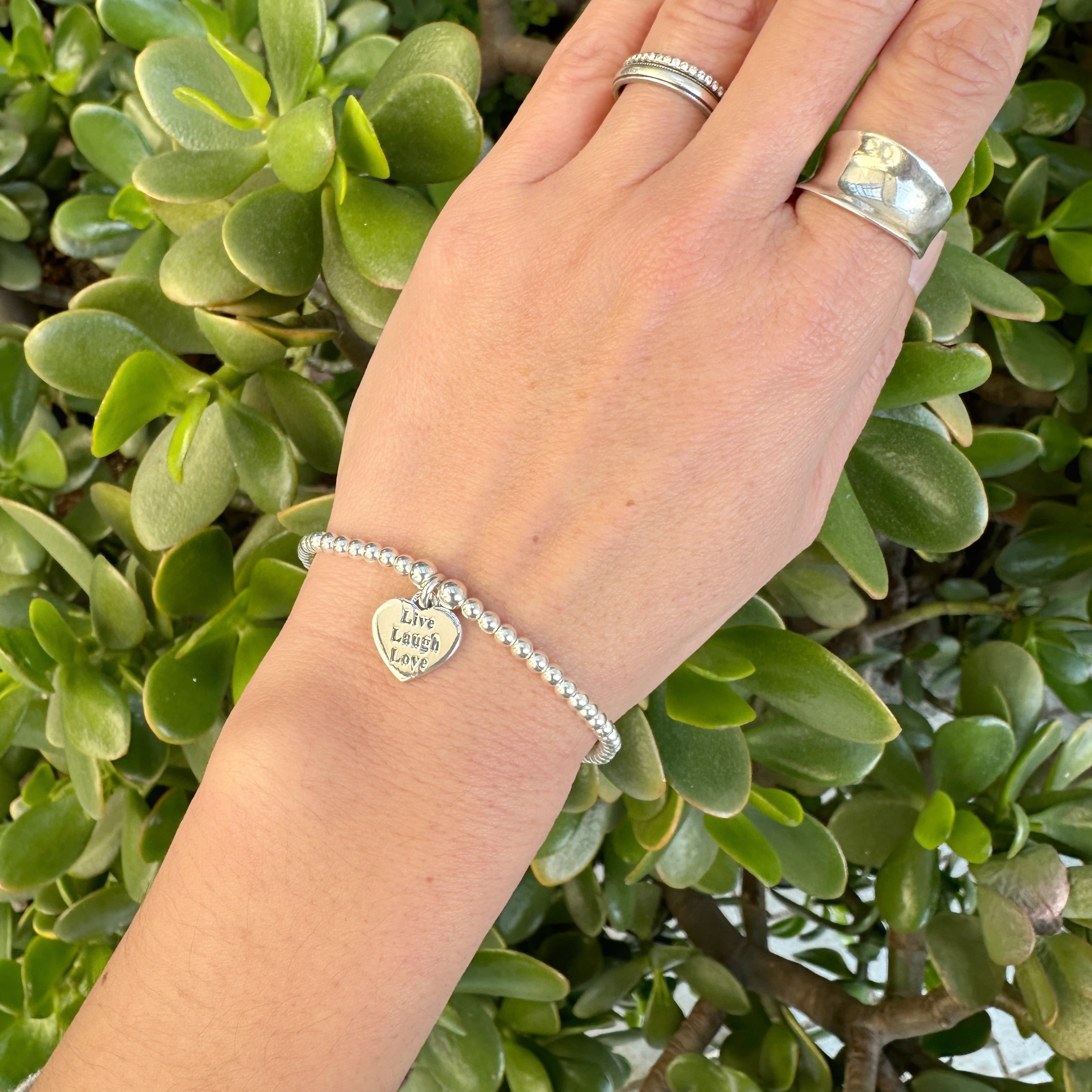 シルバー ボール ブレスレット(ゴムが伸びます！） with ハート