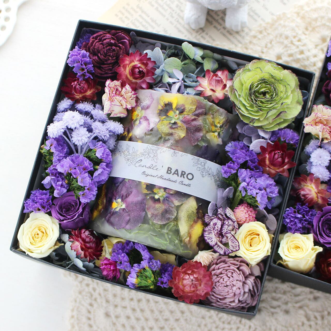 2点追加 F073 Mサイズ 貼り箱ギフトラッピング ギフトバッグ付き 花ボタニカルキャンドルギフト ビオラ Candle Baro 2点追加 F073 Mサイズ 貼り箱ギフトラッピング ギフトバッグ付き 花ボタニカルキャンドルギフト ビオラ Candle Baro