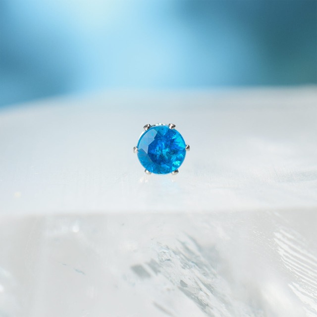 ネオンブルーアパタイト・ピアス　4mm（片耳）