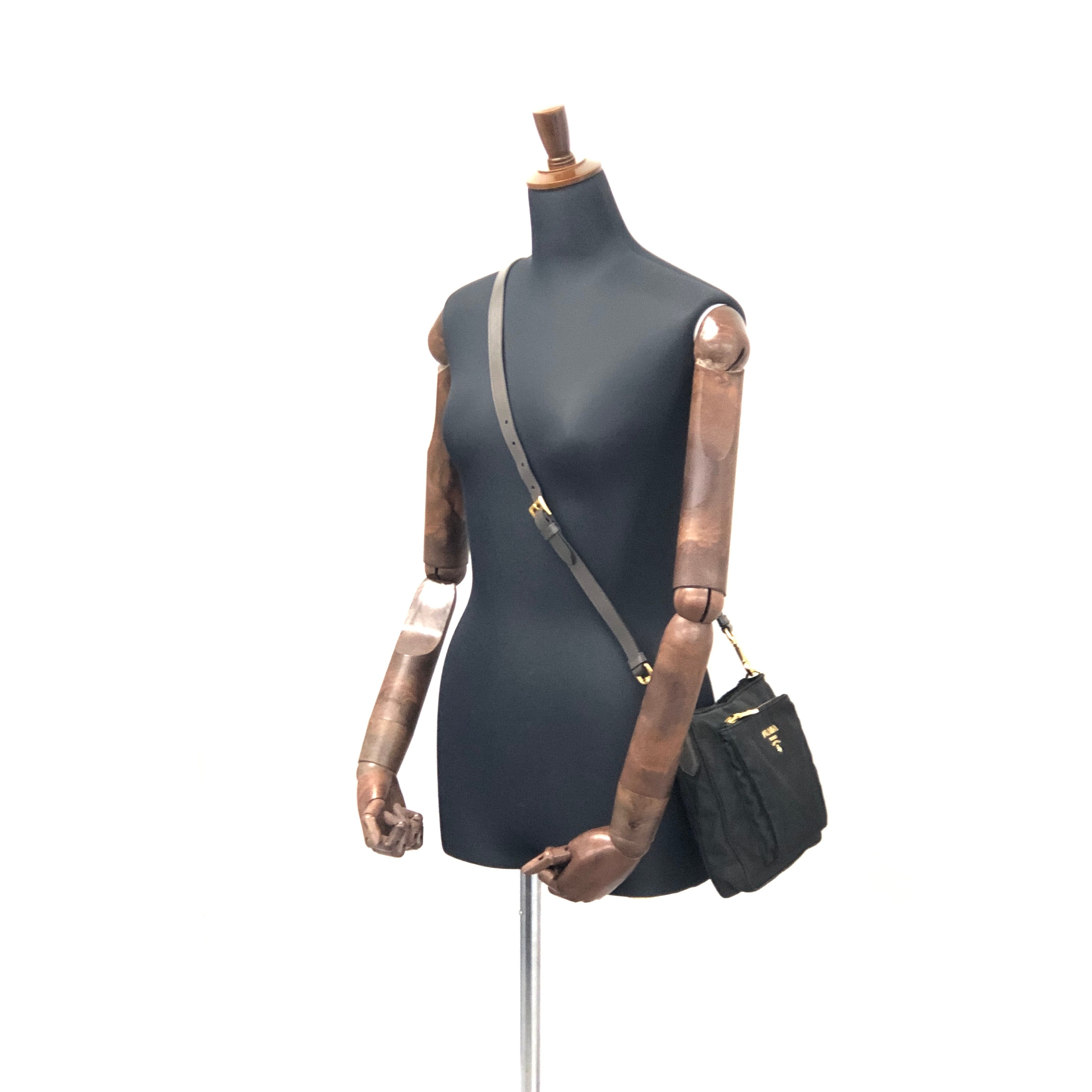 PRADA プラダ ロゴ ナイロン サフィアーノ ミニバッグ ショルダー