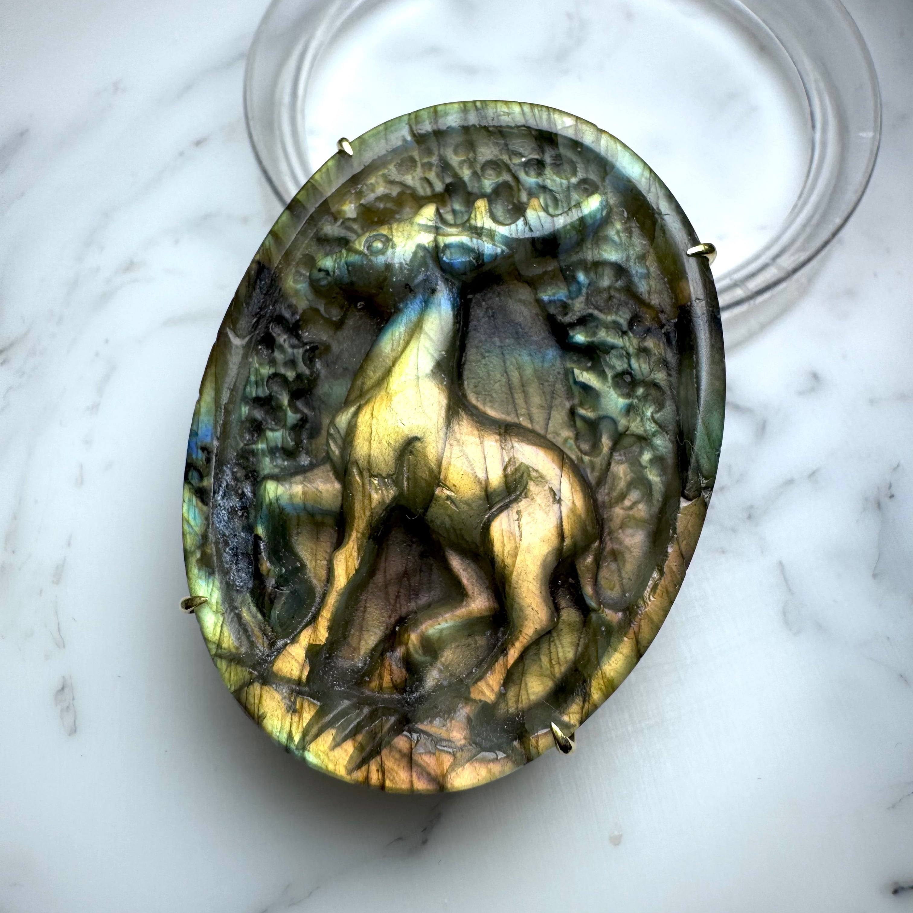 no.1 ラブラドライト トナカイさん ペンダントトップ兼ブレスチャーム