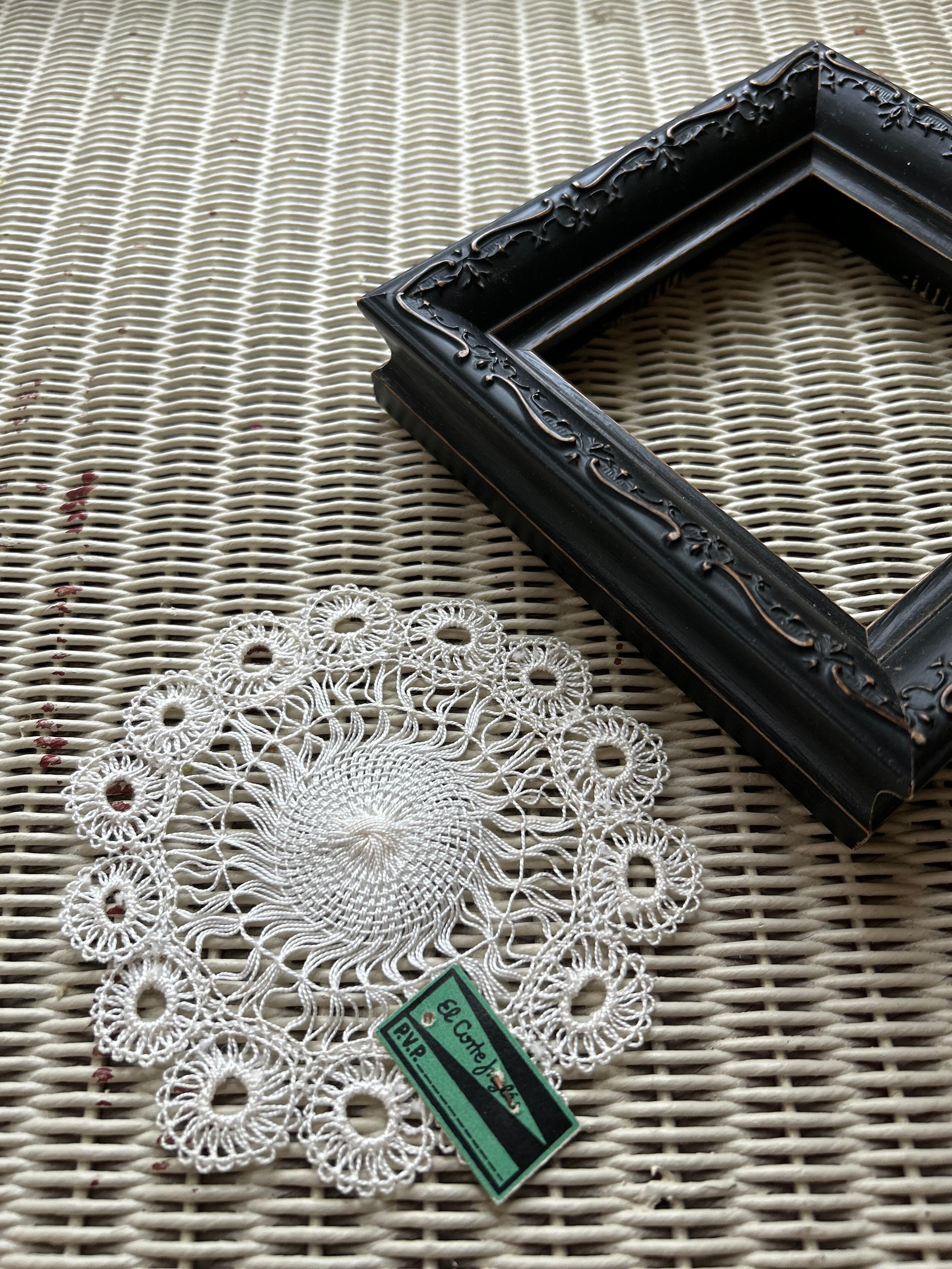 フランスVintage デッドストック ヘアピンレースドイリー タグ付 敷物 インテリア ハンドメイド素材