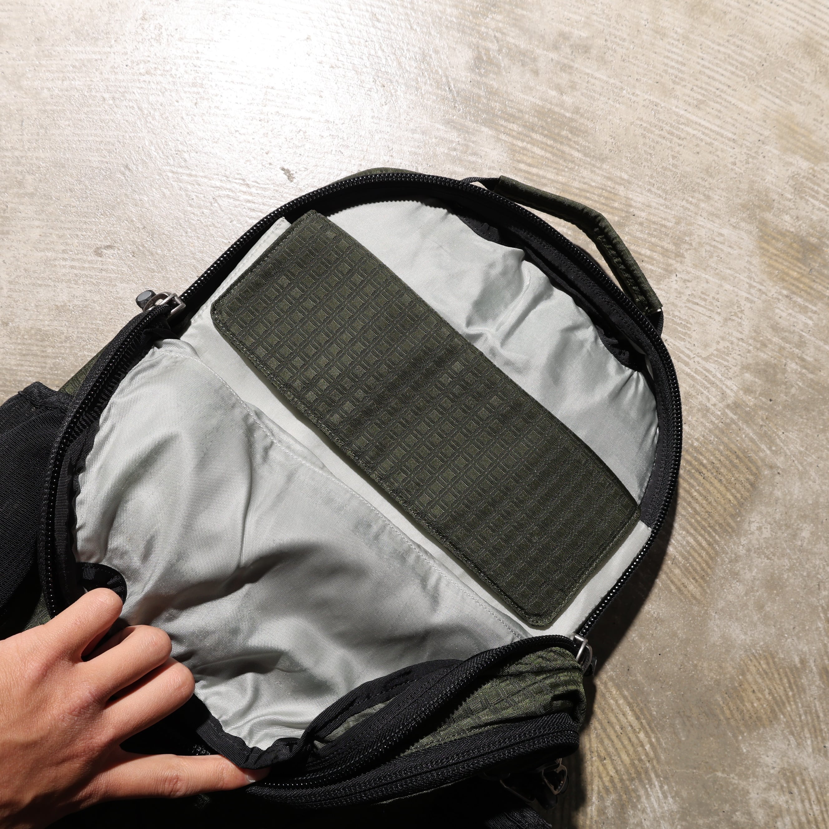 美品 Lightwire Pack Patagonia ライトワイヤーパック バックパック