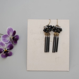 fringe pierce ブラック