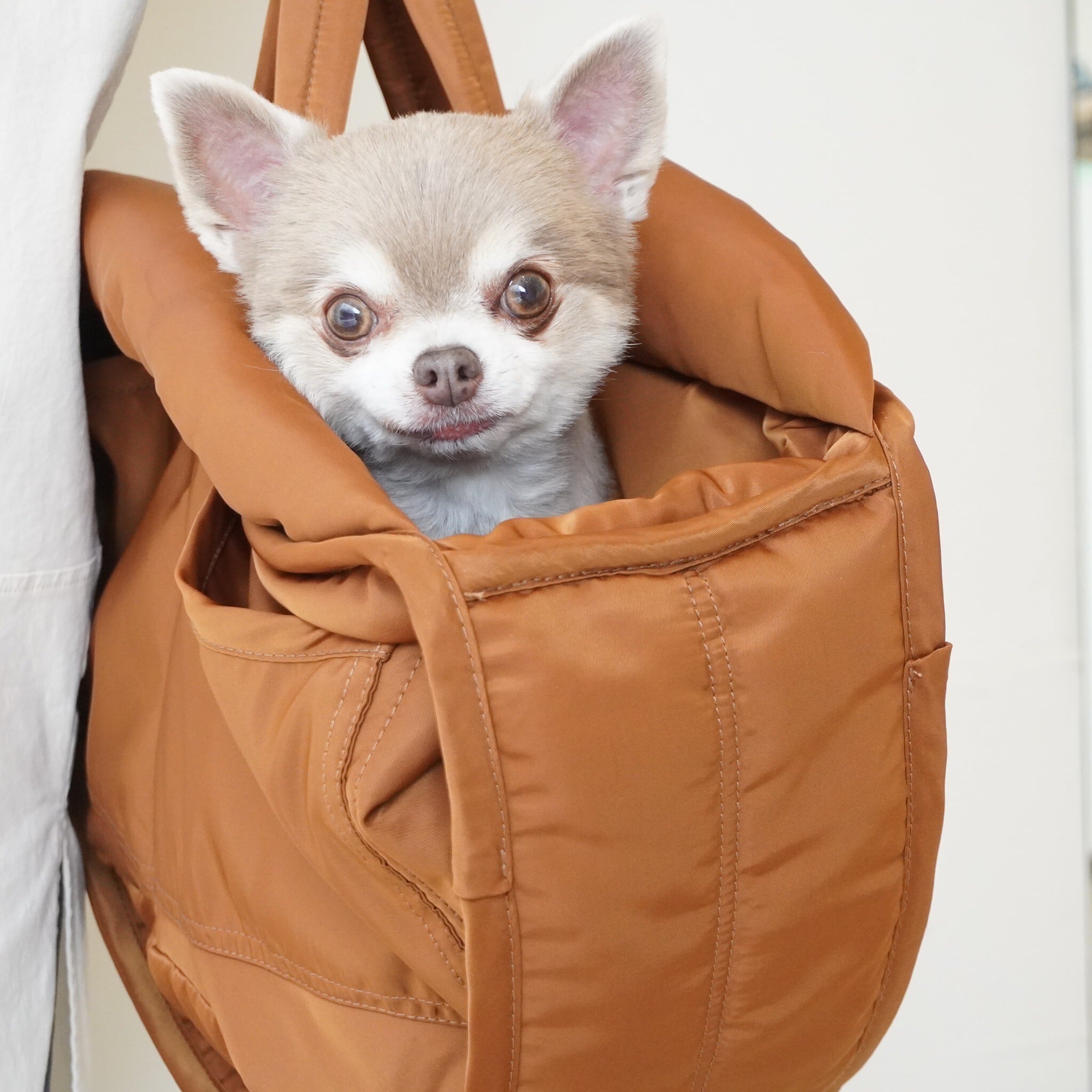 ote. sling bed bag CAMEL | ote.