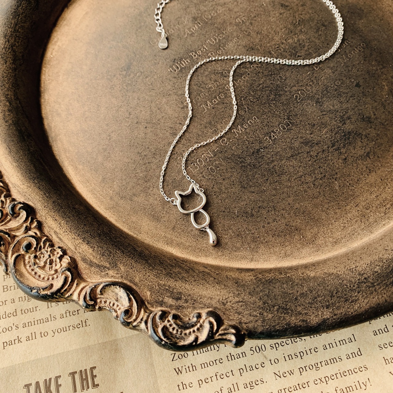 キャットシルエットドロップテールシルバーネックレス