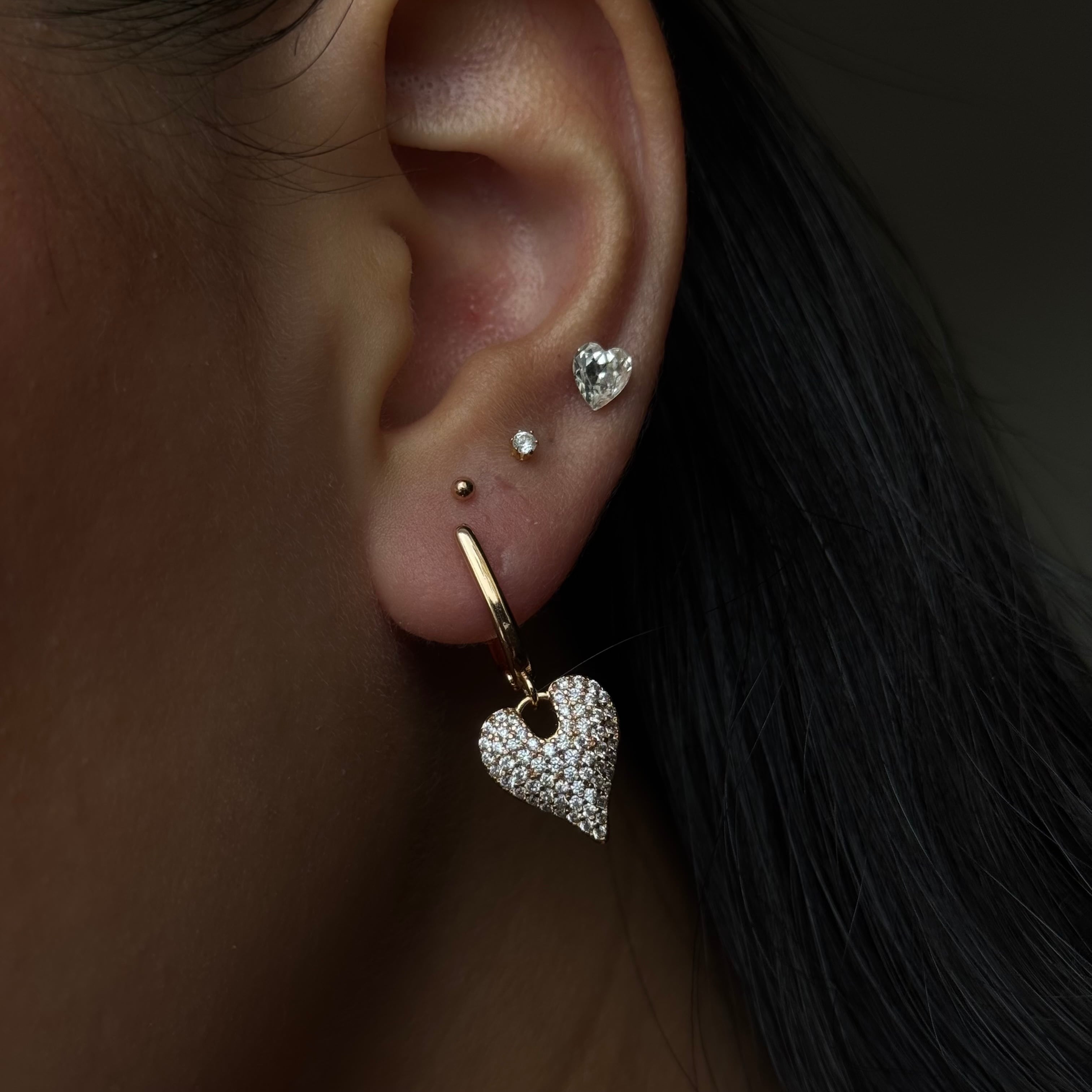 美品　AURA ハートピアス　ORIGIN aura/オーラ] VINTAGE HEART シルバーピアス（ピアス（両耳用