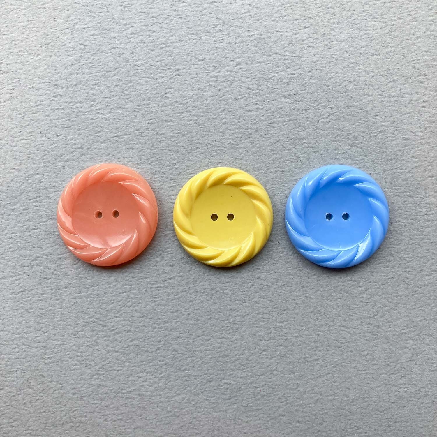 2穴縄模様縁フランスヴィンテージボタン（22mm） | Dua-アクセサリー