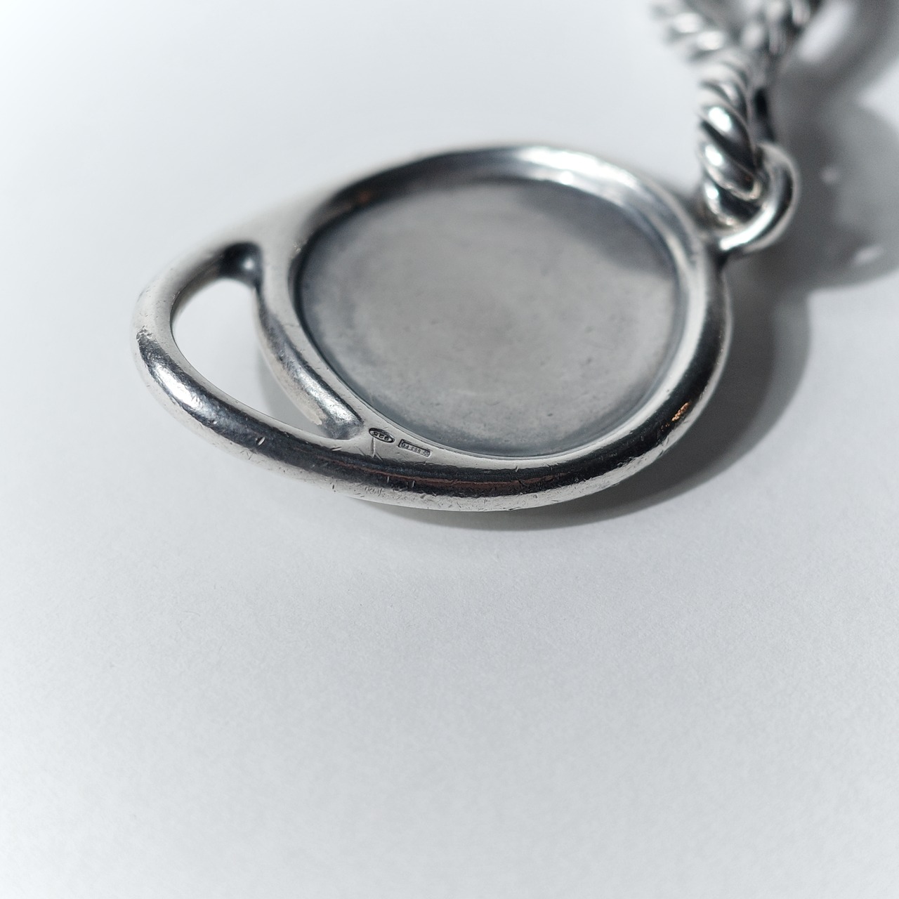 OLD "GUCCI" CREST TOP BRACELET