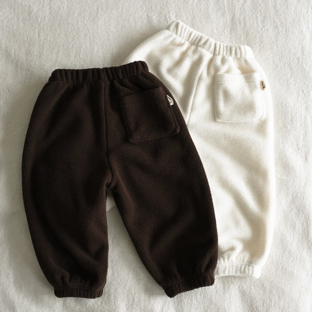 《予約》the beige ¨ fleece jogger pants