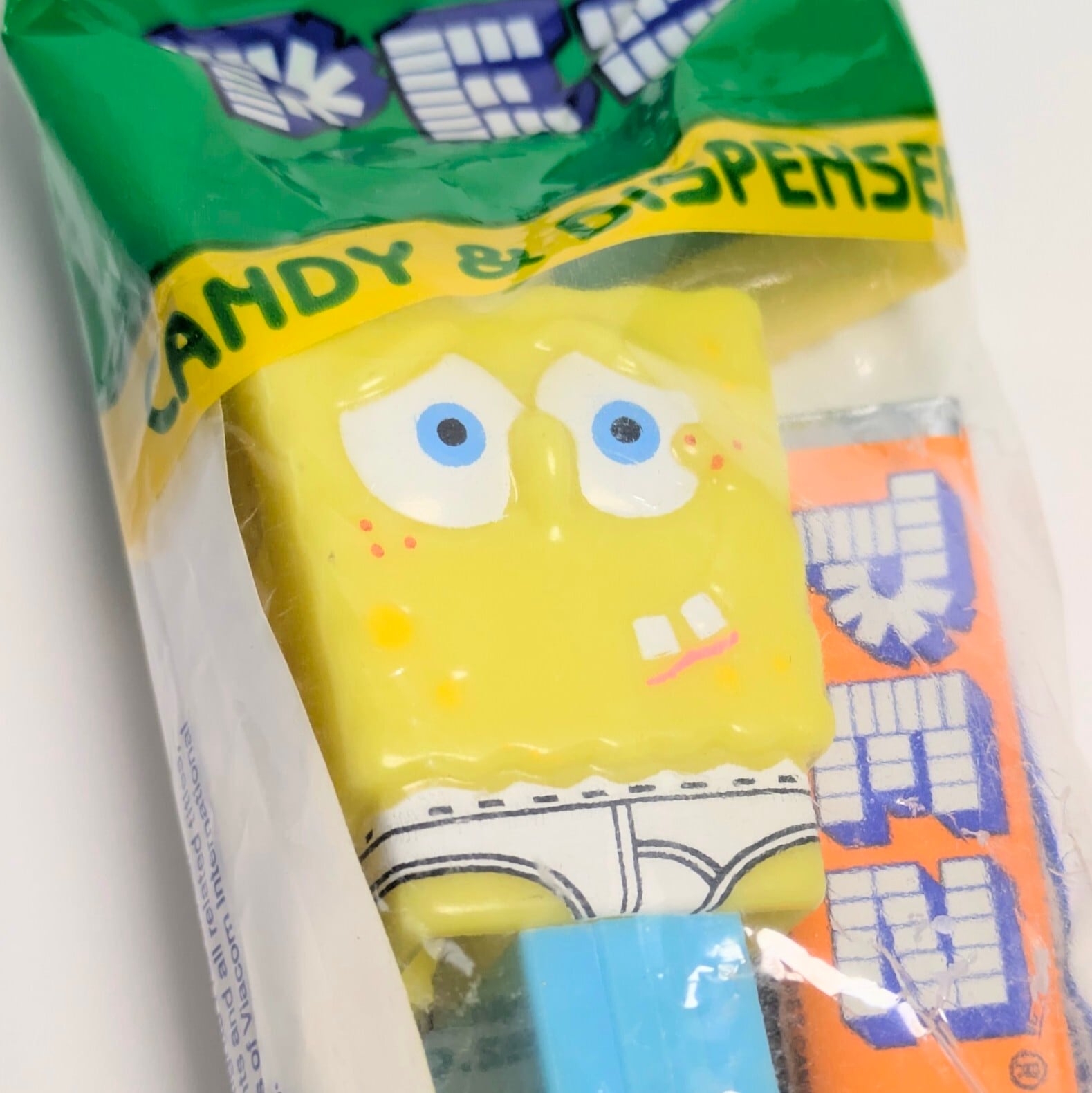 ☆ DEADSTOCK ( MINT IN BAG ) / VINTAGE2004 ☆【 SpongeBob SquarePants ( スポンジボブ ) 】PEZ / ペッツ / CANDY&DISPENSER 『 スポンジボブ おパンツver. 』 〚アメリカン雑貨 アメトイ〛