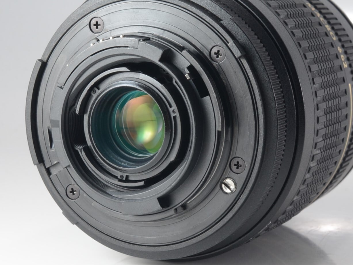 TAMRON AF ASPHERICAL XR LD IF 28-300mm F3.5-6.3 MACRO ニコンF