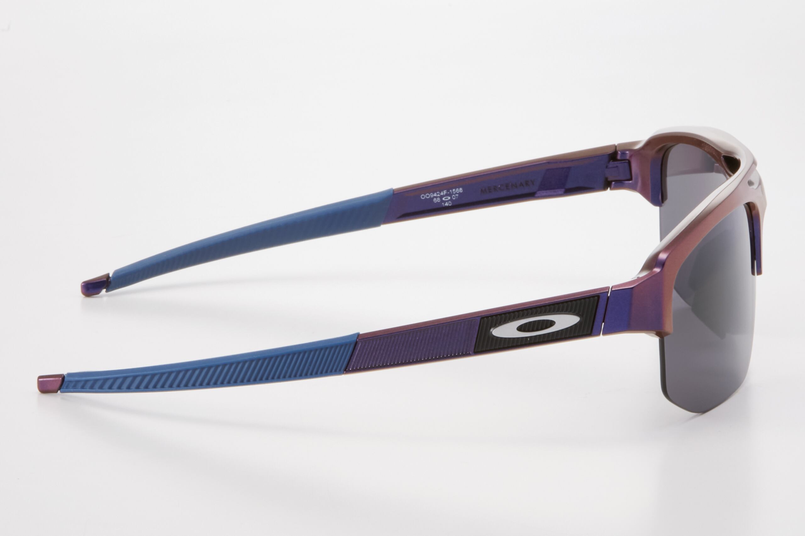 OAKLEY (オークリー) // MERCENARY TOKYO // OO9424F_1568