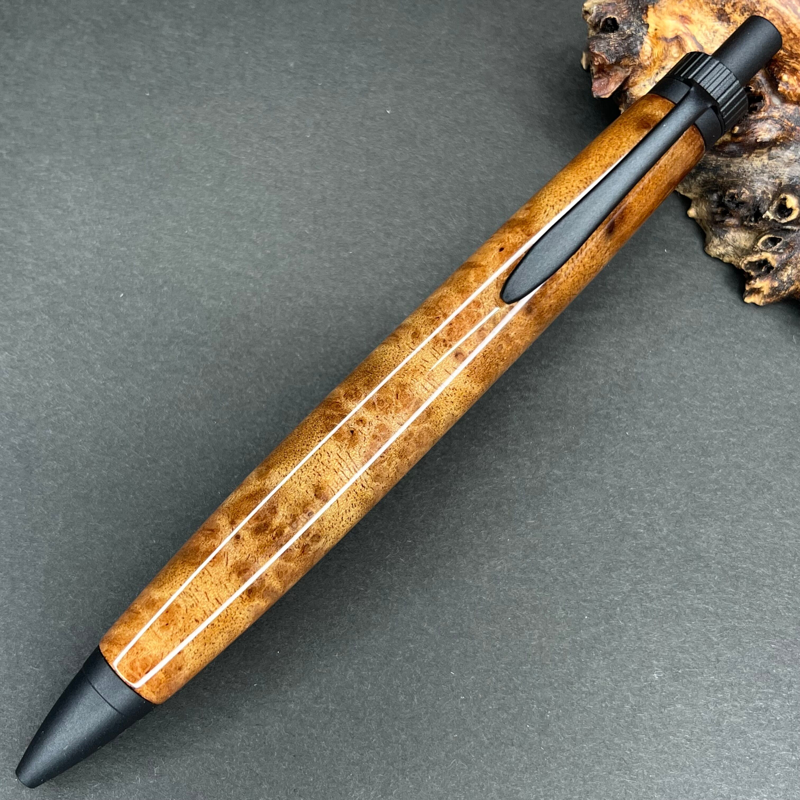 楓瘤]漆影塗朱合仕上木軸ボールペン | YOKOYAMA ART WORKS